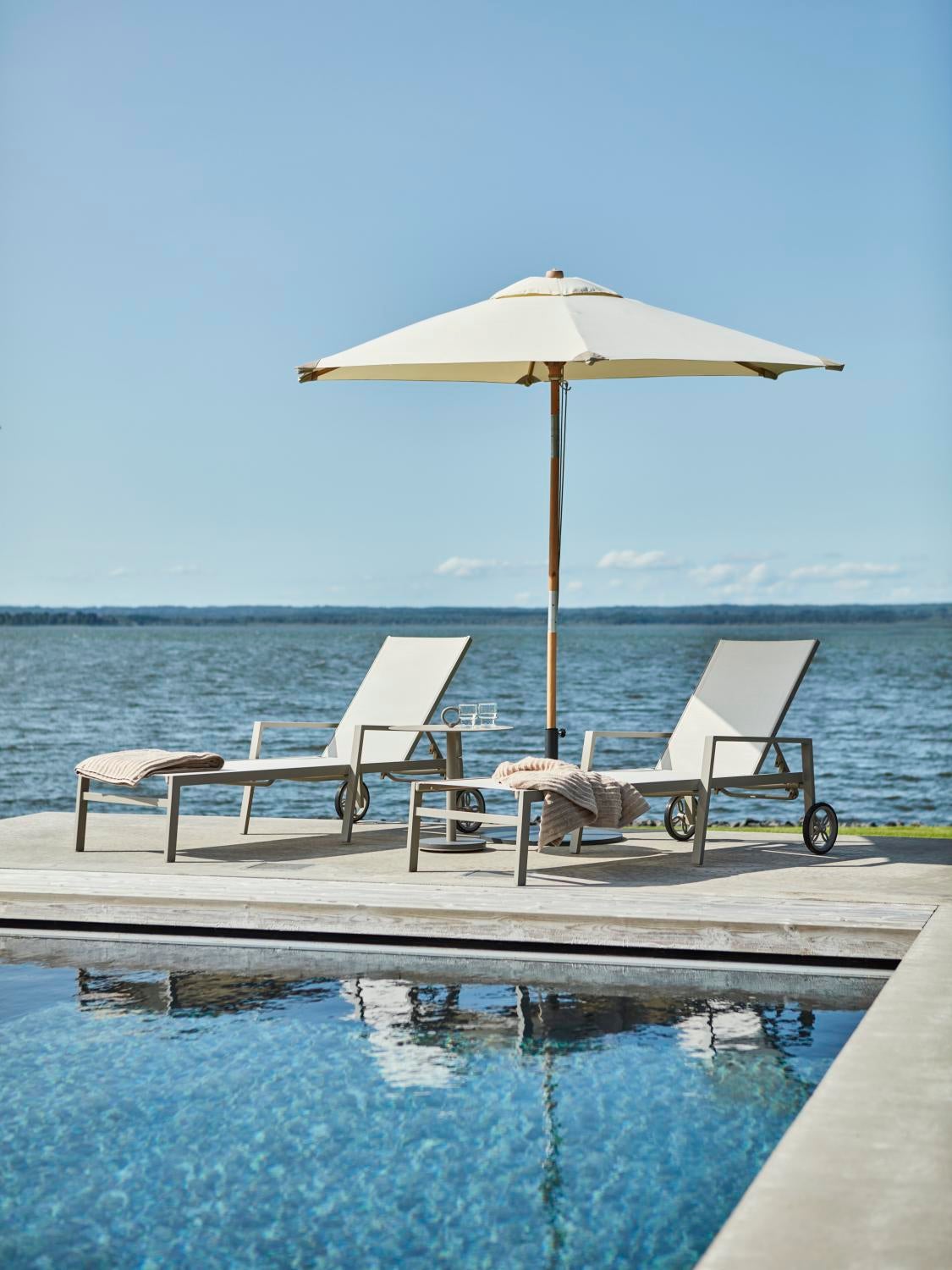 Leone hvileseng Khaki/Off-white