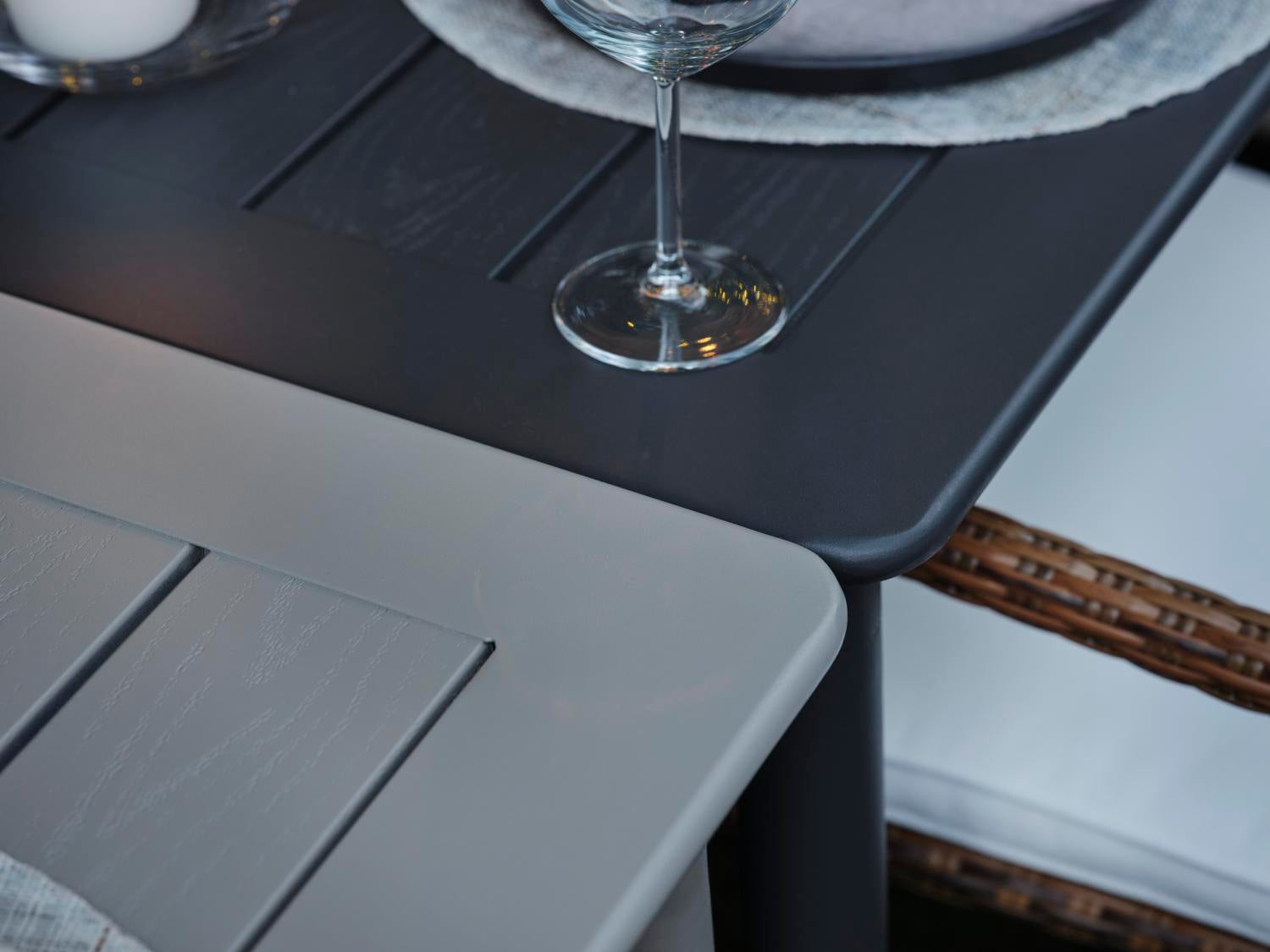 Nimes spisebord Khaki