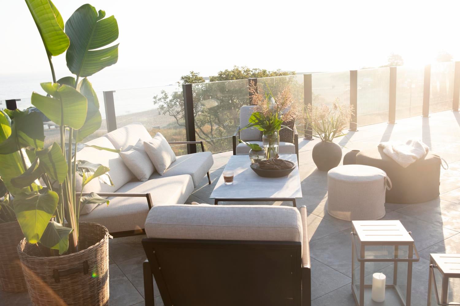 Lyra 2,5 sæder sofa  Black/sand