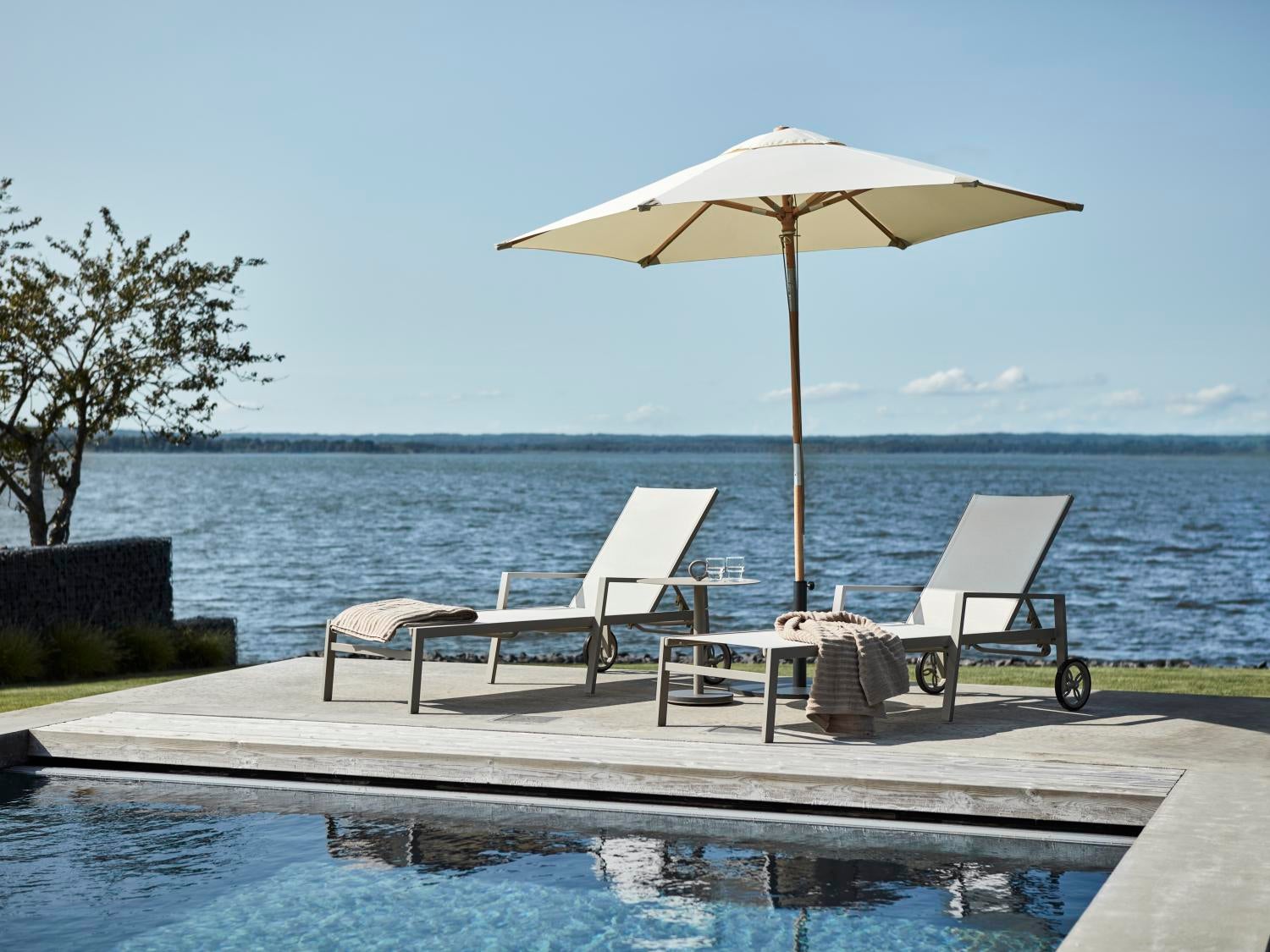 Leone hvileseng Khaki/Off-white