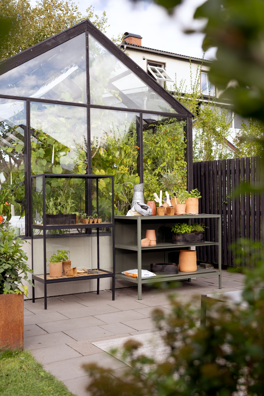 Grower Greens Planteskab Sort