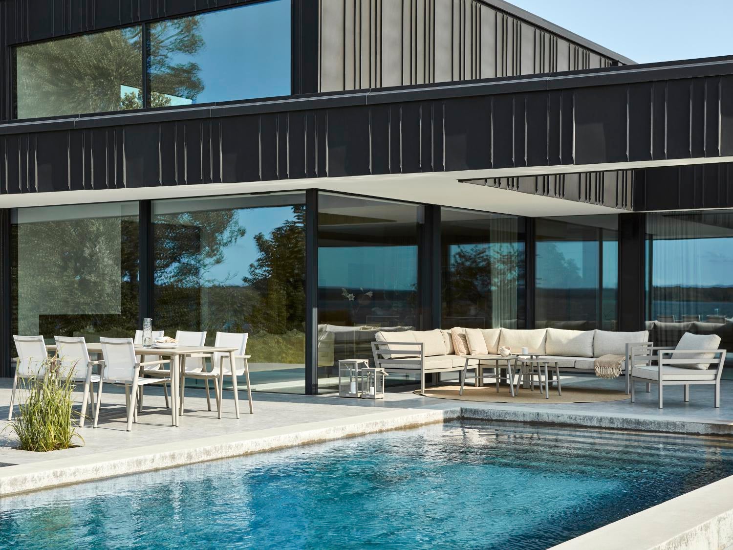 Nimes spisebord Khaki