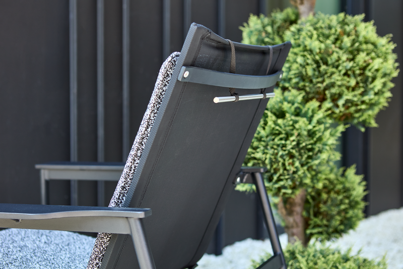 Soro loungestol Sort/Teddy Ant