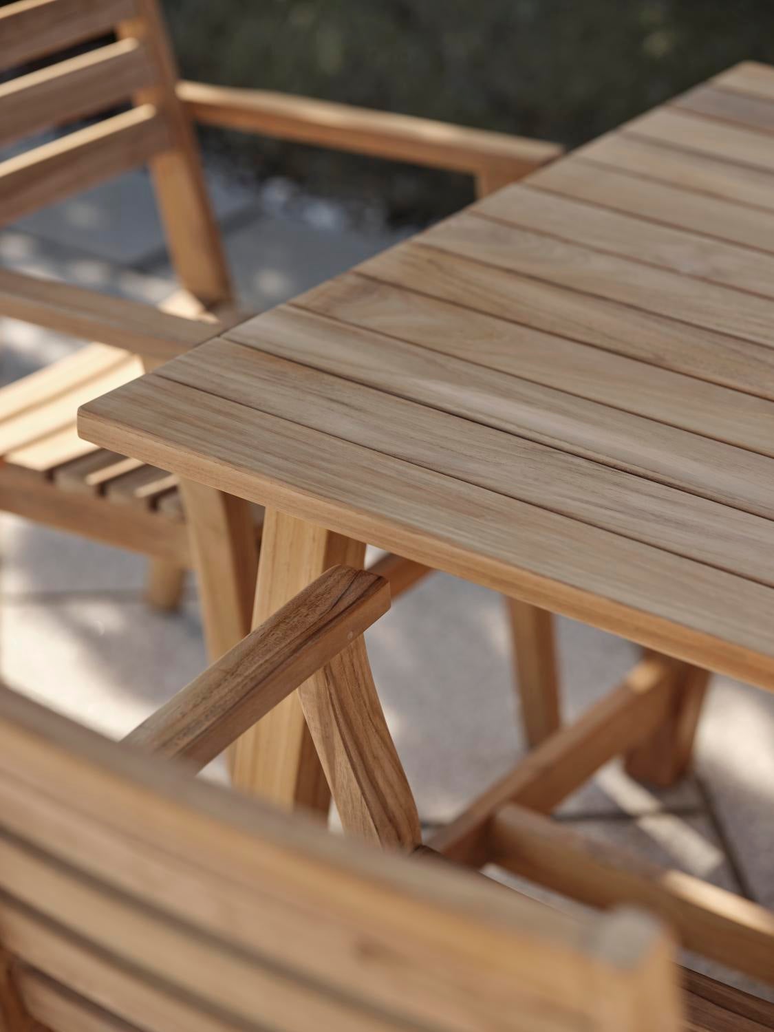 Keros stol med armlæn Natur