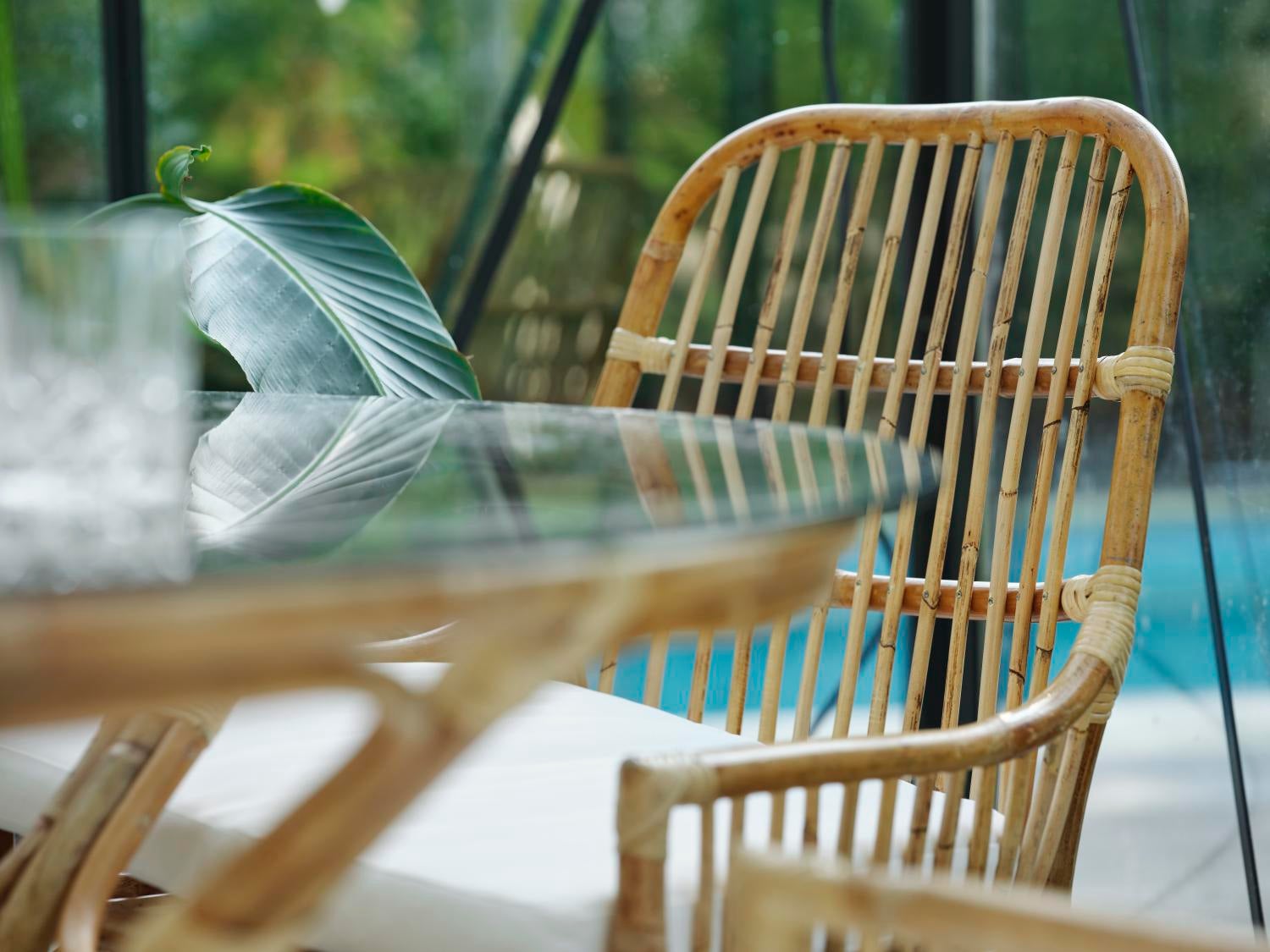 Vallda spisebordsstol Natur/hvid