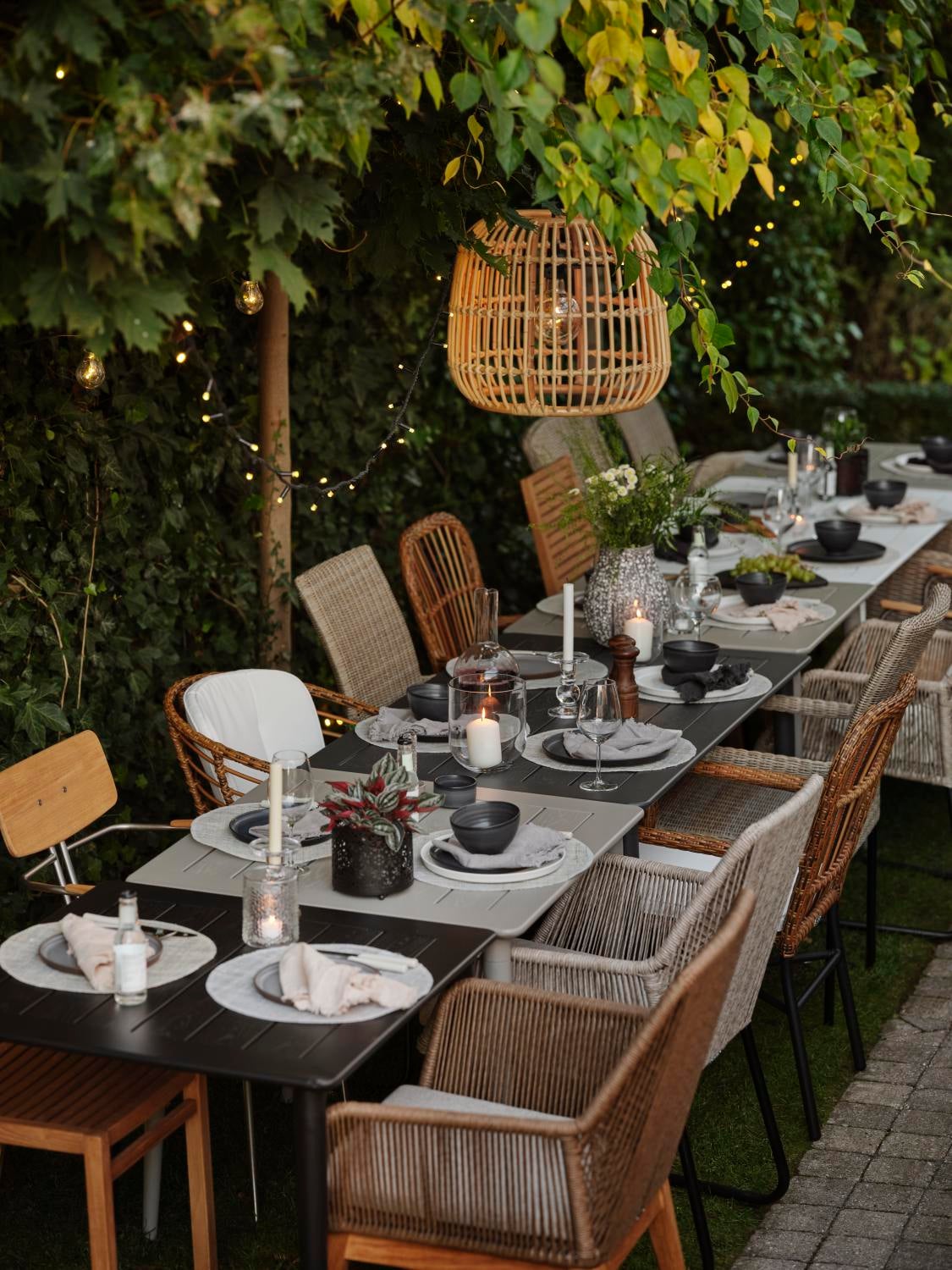 Nimes spisebord Khaki