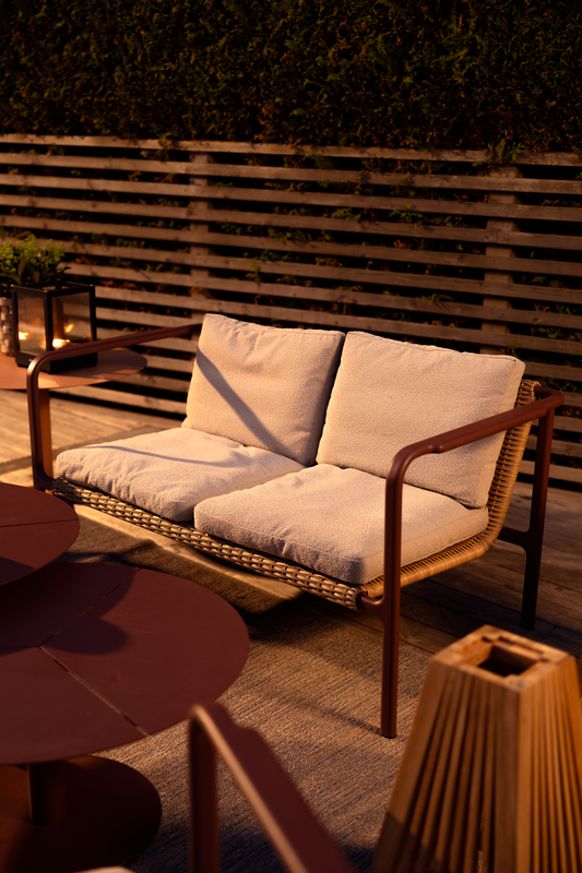 Motty 2-personers sofa Zin Red/Teddy Beige